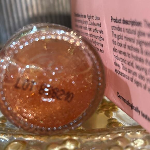 Glow Serum - Gemini Beauty - Picture 3 of 3